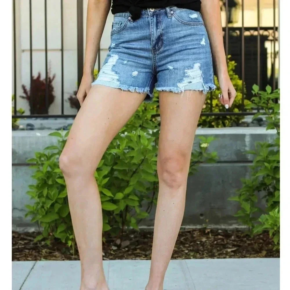 Kancan Women’s Renee High Rise Medium Wash Denim Distressed Boho Shorts Size 7